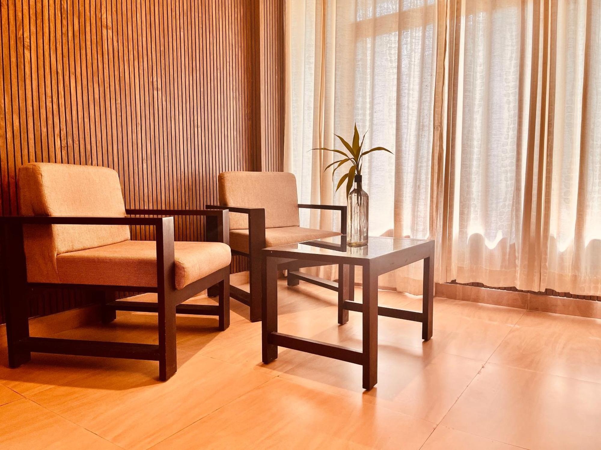 Pearl Grand Boutique Cottage In Omaxe Anandam Vrindavan - #Premium Ac Rooms With Balcony #Big Parking #Lift #Garden #Peaceful Area #Near Prem Mandir #Property Of The Year #Most Awarded Eksteriør billede
